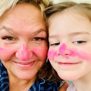 Meet your Posher, Paula